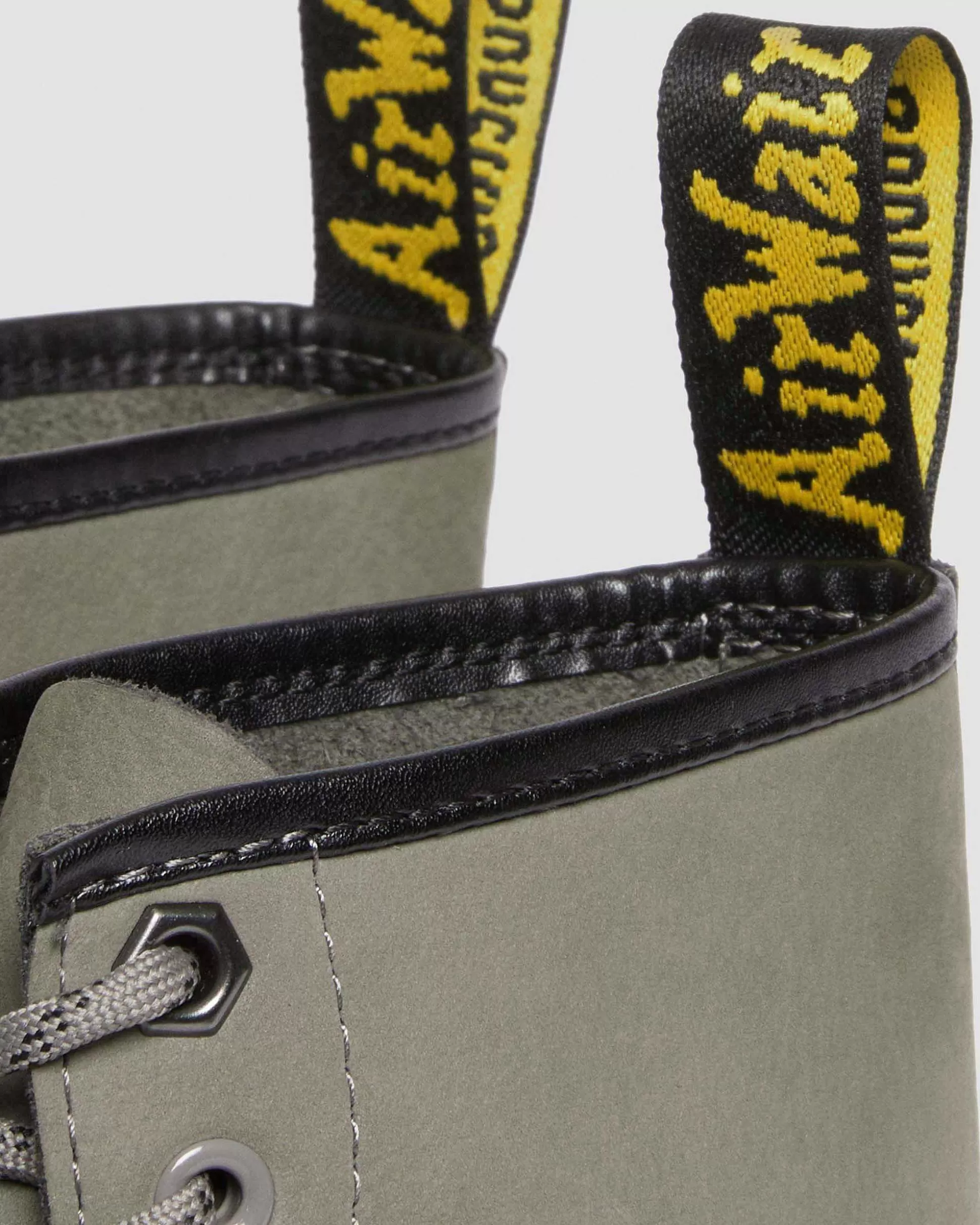 Herren Dr. Martens Schnurstiefel>1460 Milled Nubuck Leder Schnurstiefel