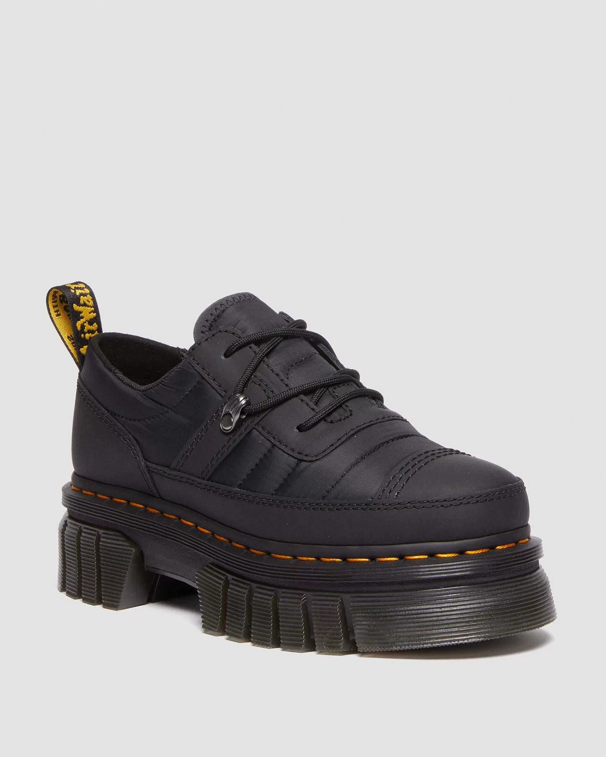 Damen Dr. Martens Plateauschuhe>Audrick 3I Quilted Plateau Schuhe