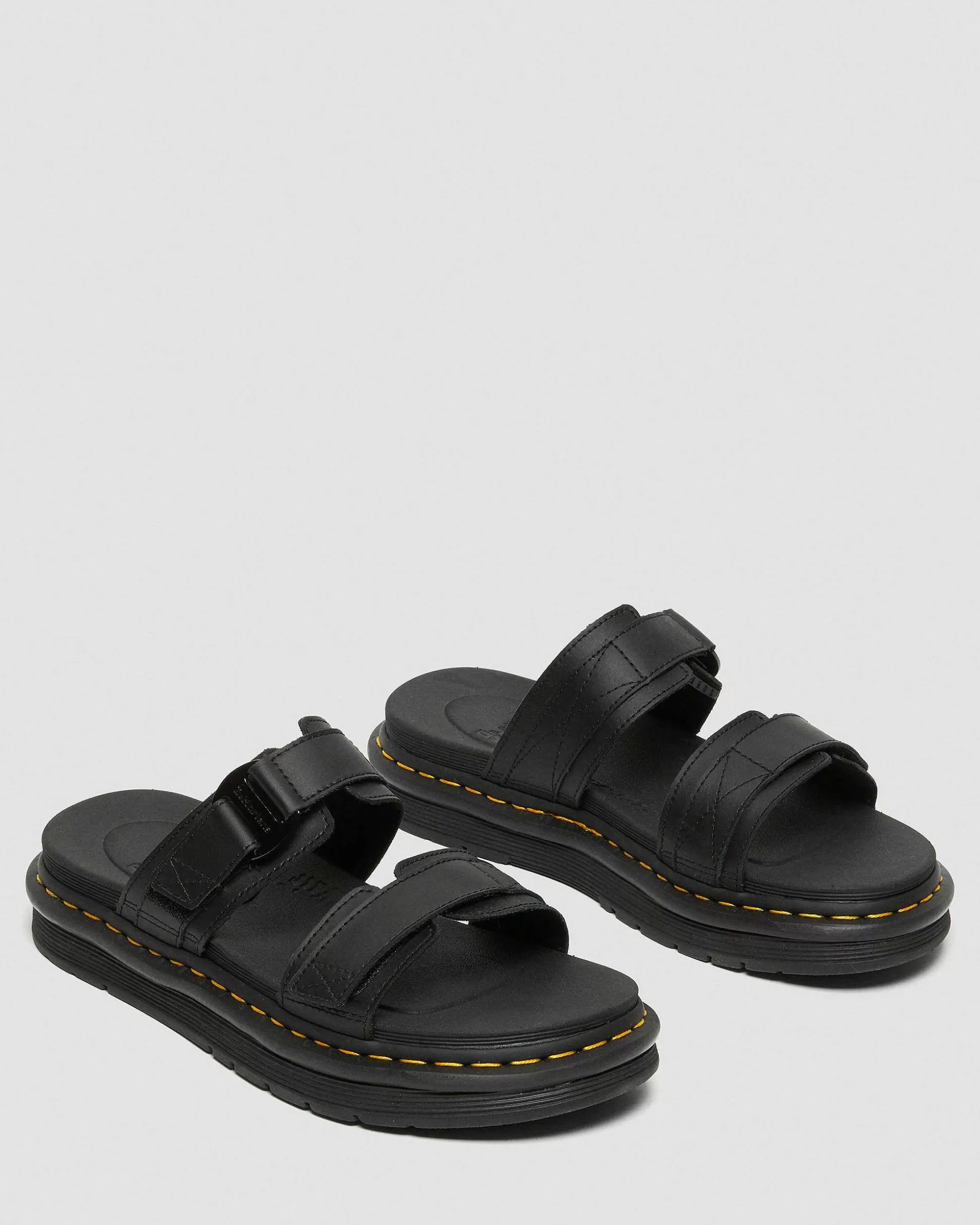 Herren Dr. Martens Pantoletten>Chilton Slip-On Leder Sandalen