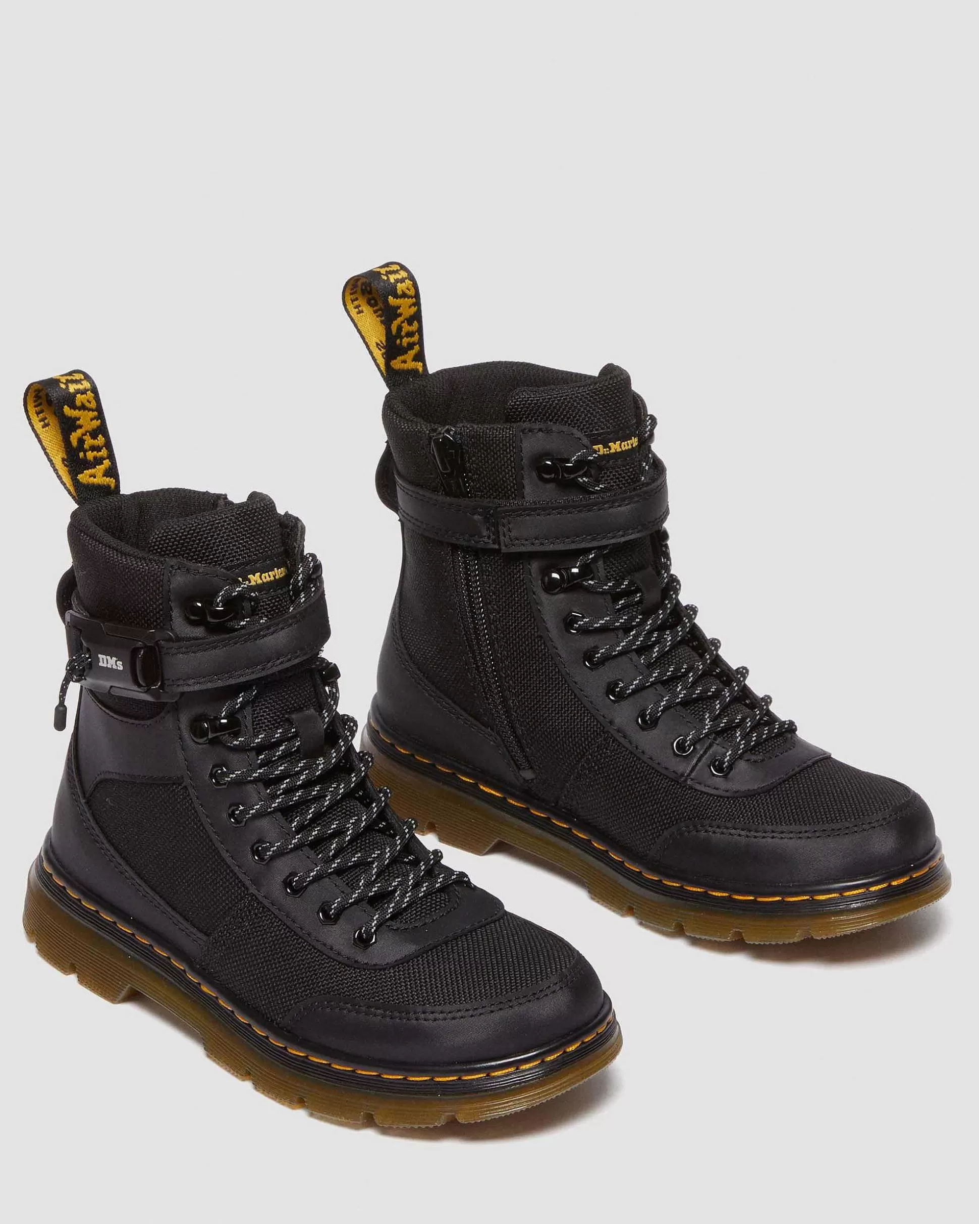 Unisex Dr. Martens Plateaustiefel>Junior Combs Tech Extra Tough Poly Freizeitstiefel